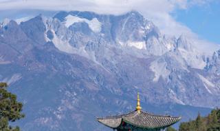 丽江有几个雪山 云南丽江玉龙雪山